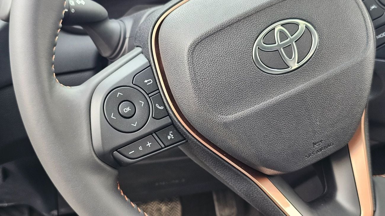 تويوتا كورولا كروس Toyota Corolla Cross Toyota Corolla Cross 2.0L Gasoline Elite AT 2026 NEW SHAPE ELECTRIC CHAIR- SUNR