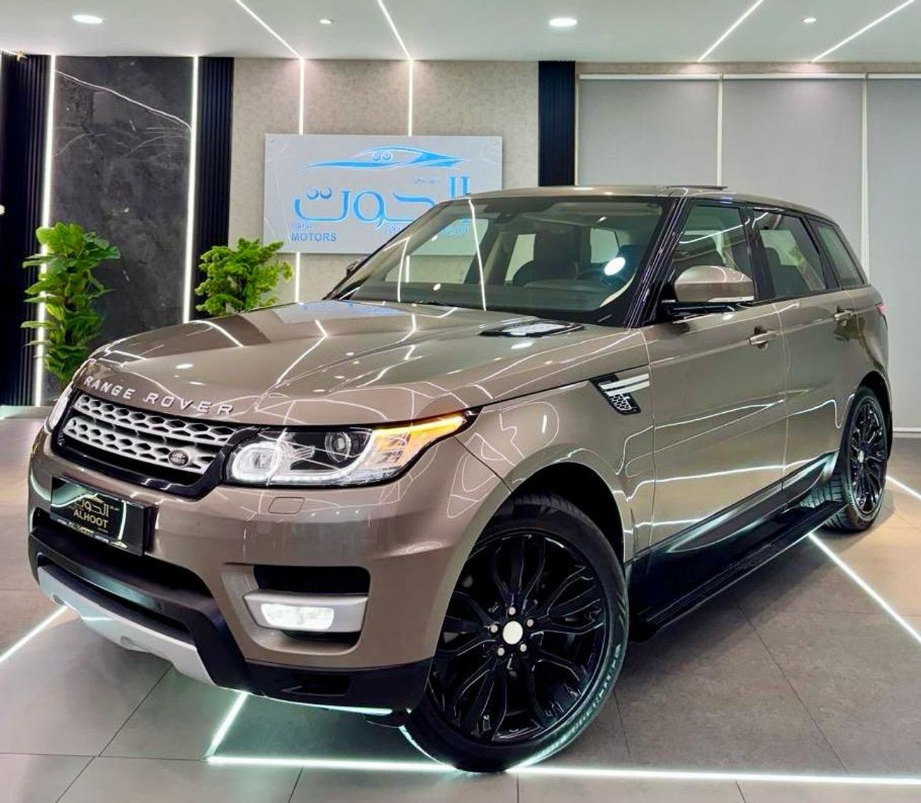 لاند روفر رينج روفر سبورت Supercharged 5.0L SUPERCHARGED RANGE ROVER SPORT || GCC II FULLY LOADED || AUTO FOOTSTEPS || ACCIDEN