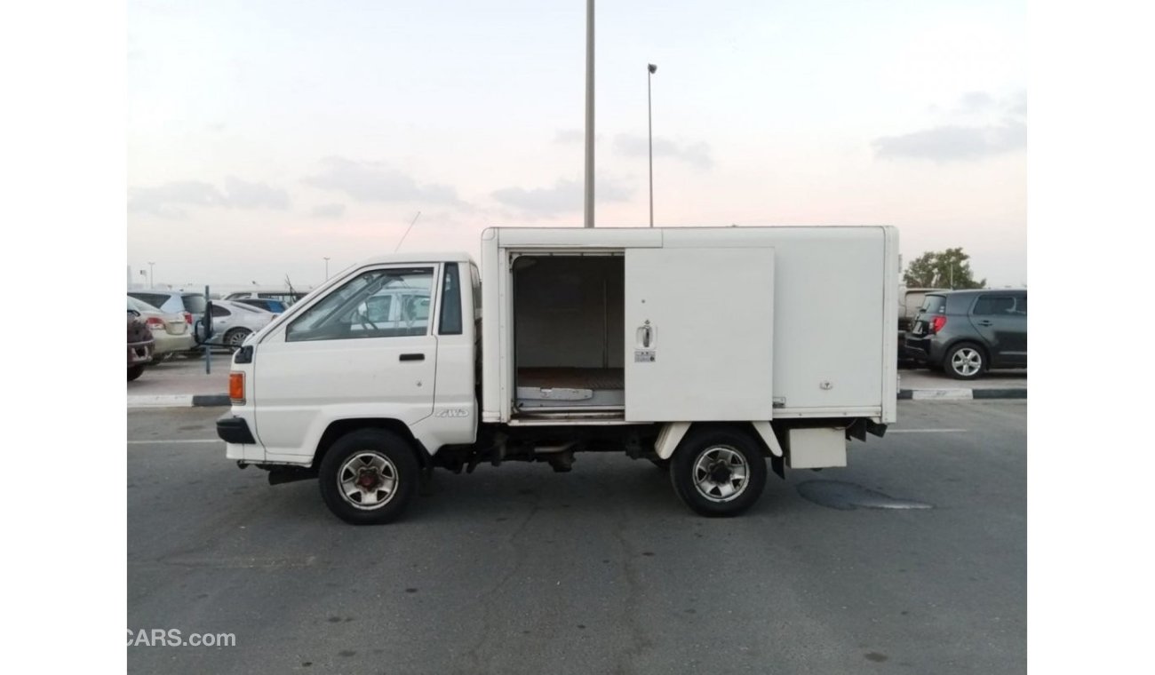 تويوتا Townace TOYOTA TOWNACE RIGHT HAND DRIVE  (PM916)