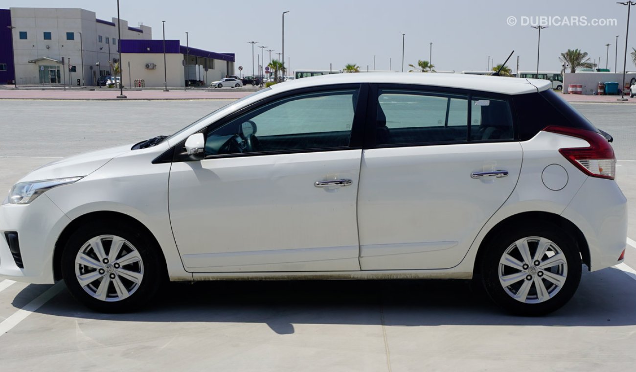 Toyota Yaris CERTIFIED VEHICLE WITH WARRANTY & DELIVERY OPTION; YARIS(GCC SPECS)FOR SALE (CODE : 07691)