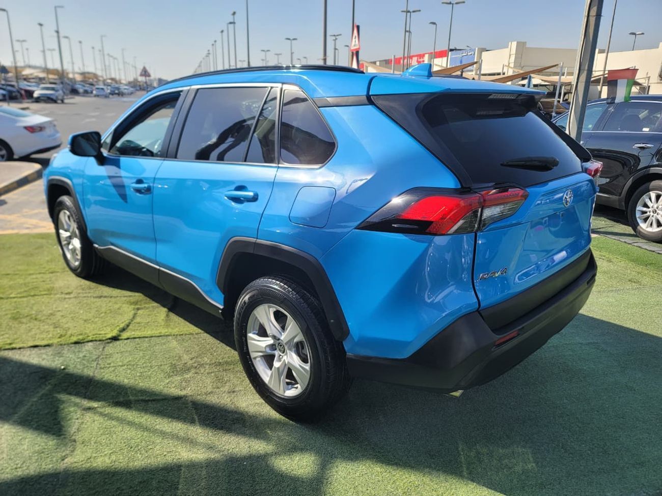 Toyota RAV4 XLE 2.5L