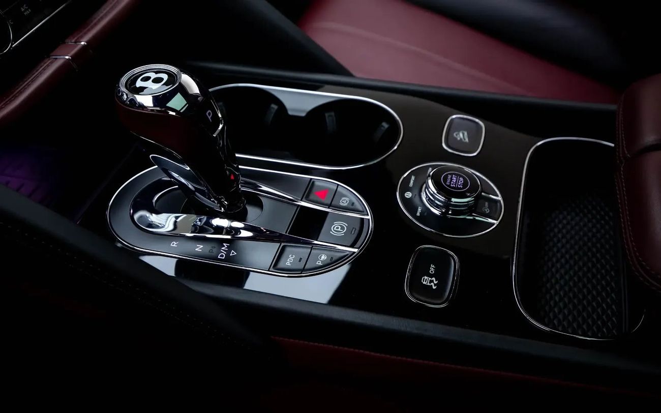 بنتلي بينتايجا S 4.0T - V8 Sports  - GCC Spec - With Warranty and Service Contract