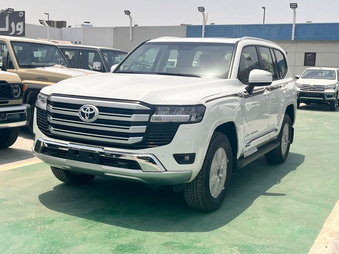 Toyota Land Cruiser GXR 3.5L