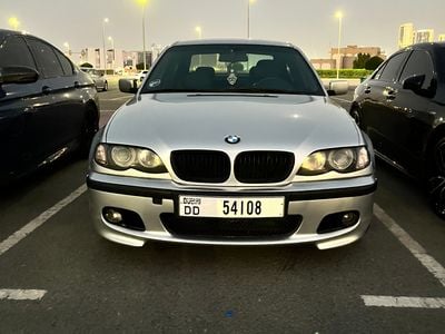 BMW 330i