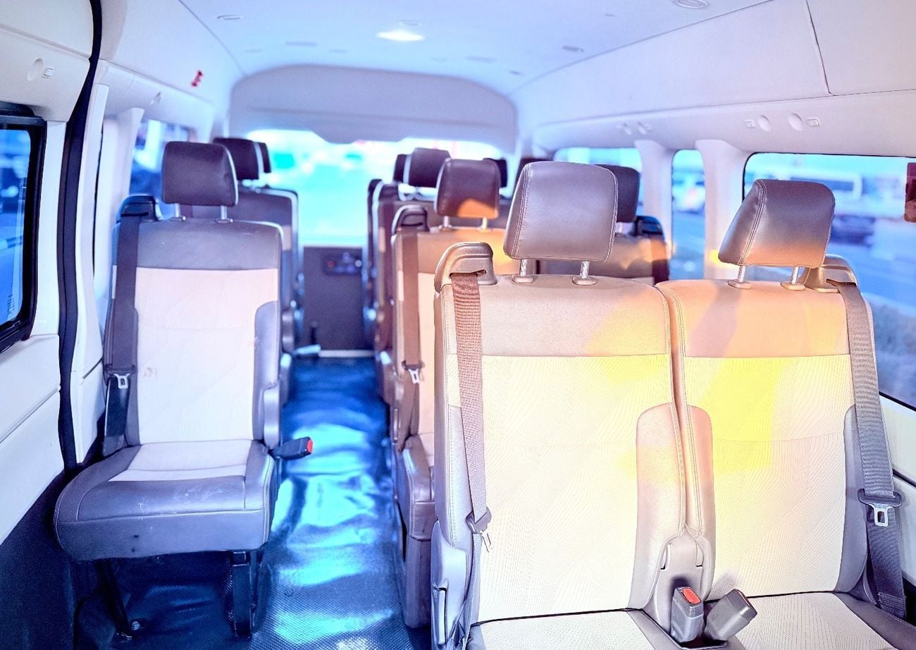 Toyota Hiace GL 2020 DLS -High Roof Commuter 2.8L M/T Full Option Very Clean And Perfect Condition