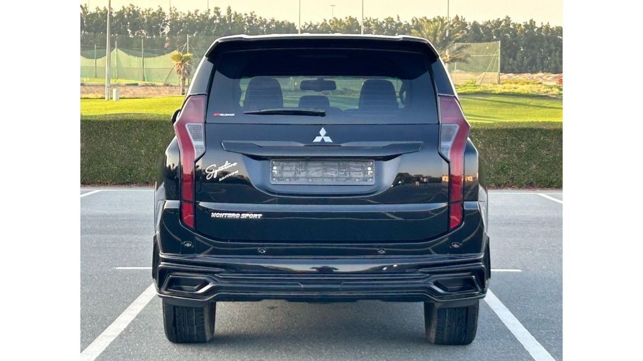 Mitsubishi Montero GLS Premium Montero Sport signature edition 2019 GCC 2Keys // Low mileage // Full option // perfect