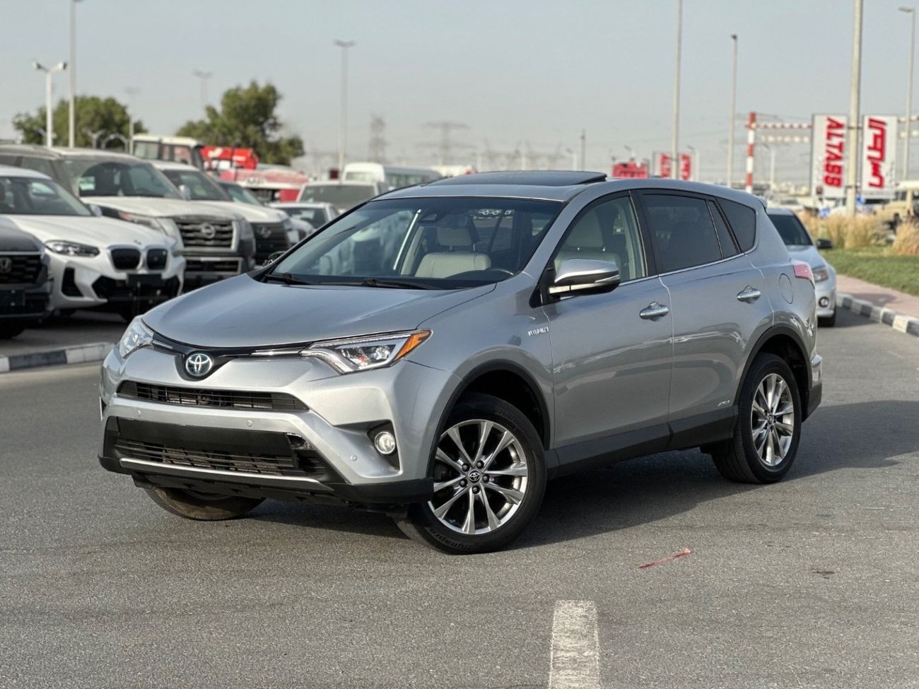 تويوتا راف ٤ Limited Hybrid Full Option