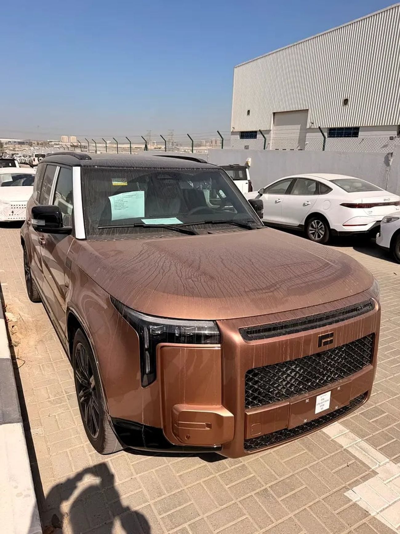 روكس أداماس Admas Luxury Executive Edition – 6-Seater Intelligent SUV