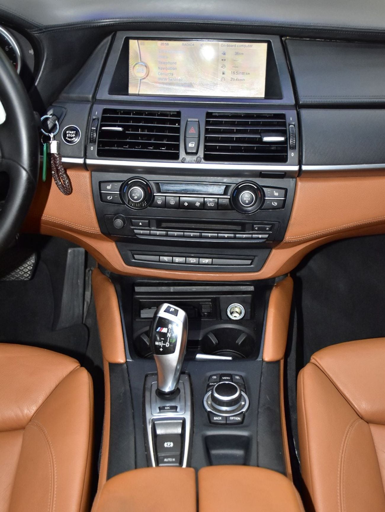 BMW X5M EXCELLENT DEAL for our BMW X5 M ( 2010 Model ) in White Color GCC Specs