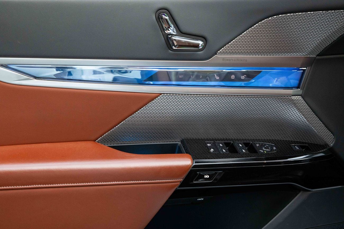 BMW 735i 735i | History | 5,190 P.M | 0% Downpayment | BMW SERVICE HISTORY | UNDER WARRANTY!