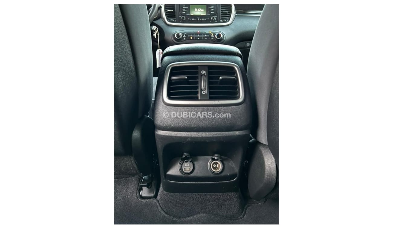 Kia Sorento *Offer*2016  KIA SORENTO LX 3.3L-V6 -7 SEATER / EXPORT ONLY