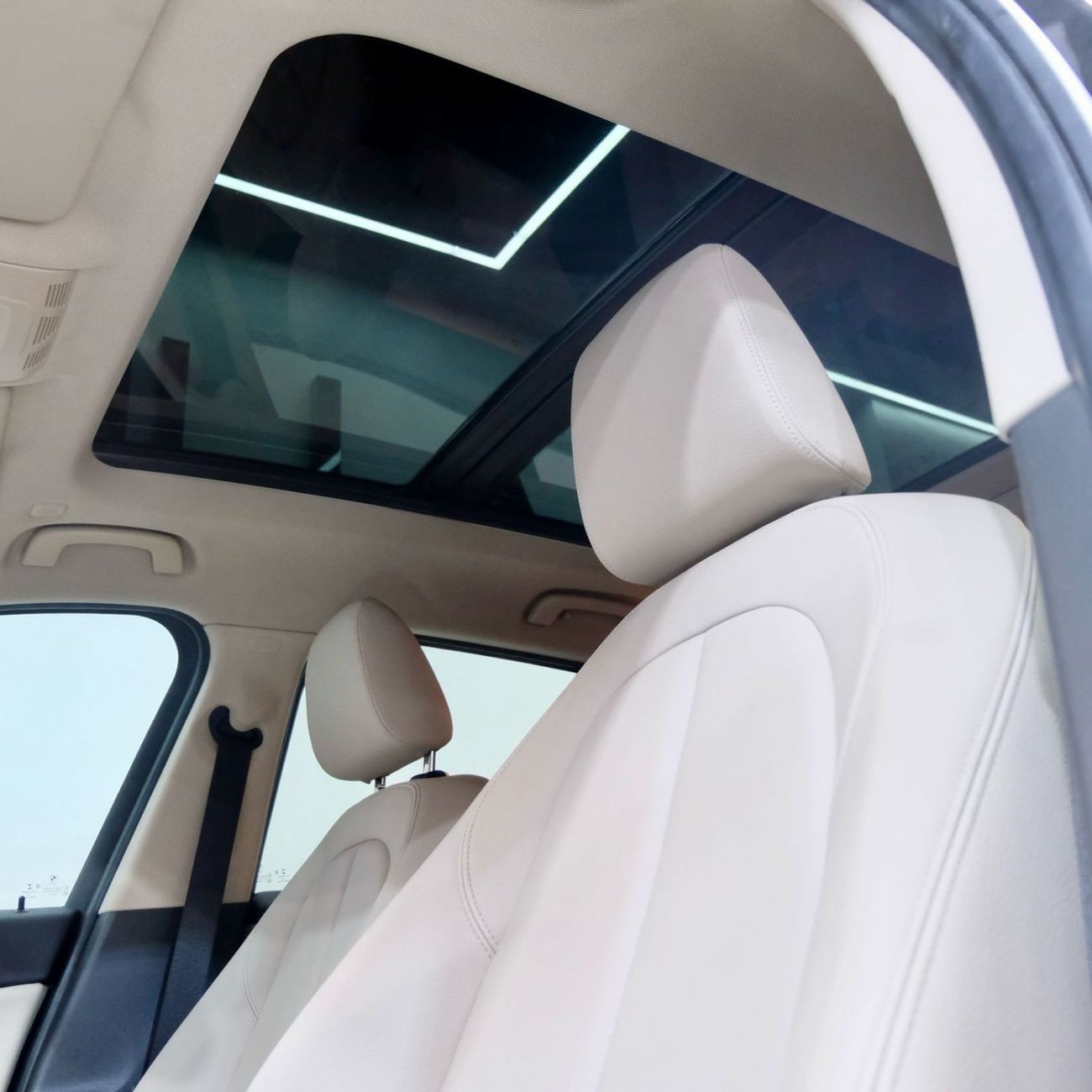 بي أم دبليو X1 sDrive 20i 2.0L