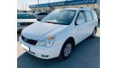 Kia Carnival KIA CARNIVAL 2014 WHITE GCC