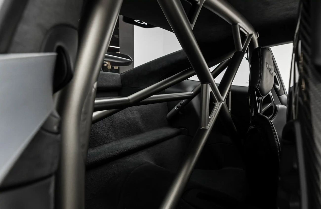 Porsche 911 4.0L F-6 Naturally Aspirated Engine