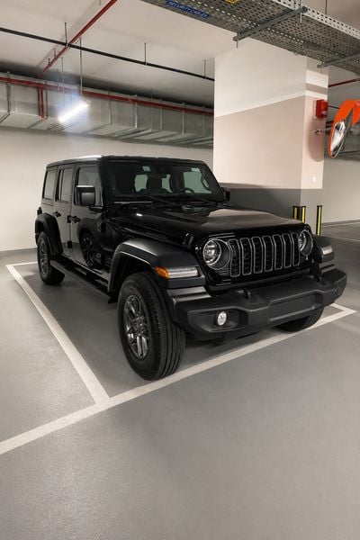 Jeep Wrangler Unlimited SPORT
