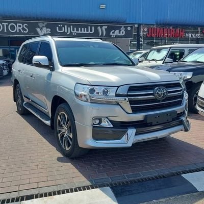 Toyota Land Cruiser TOYOTA LANDCRUISER VXR GRAND TOURING V8 5.7