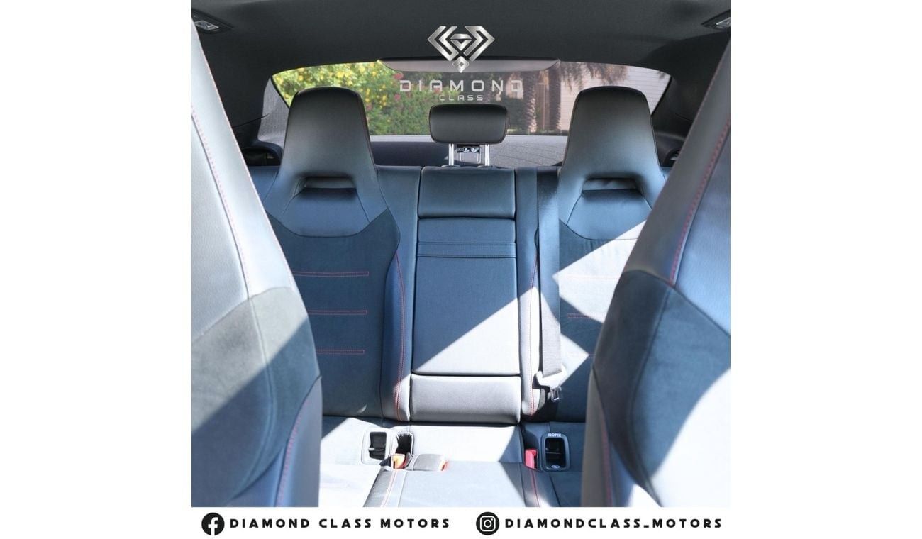 مرسيدس بنز CLA 250 Premium 2.0L ( CYL) Mercedes CLA 250 AMG Full option  Panoramic 2020 GCC  Under Warranty