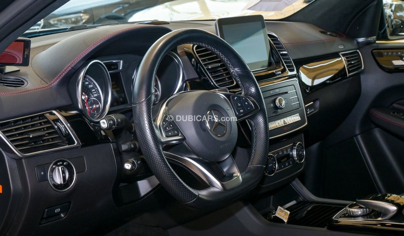 مرسيدس بنز GLE 43 AMG Biturbo 4Matic