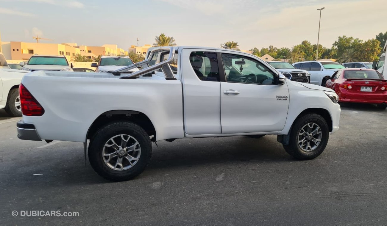 Toyota Hilux DIESEL 2.8L manual gear RIGHT HAND DRIVE (EXPORT ONLY)