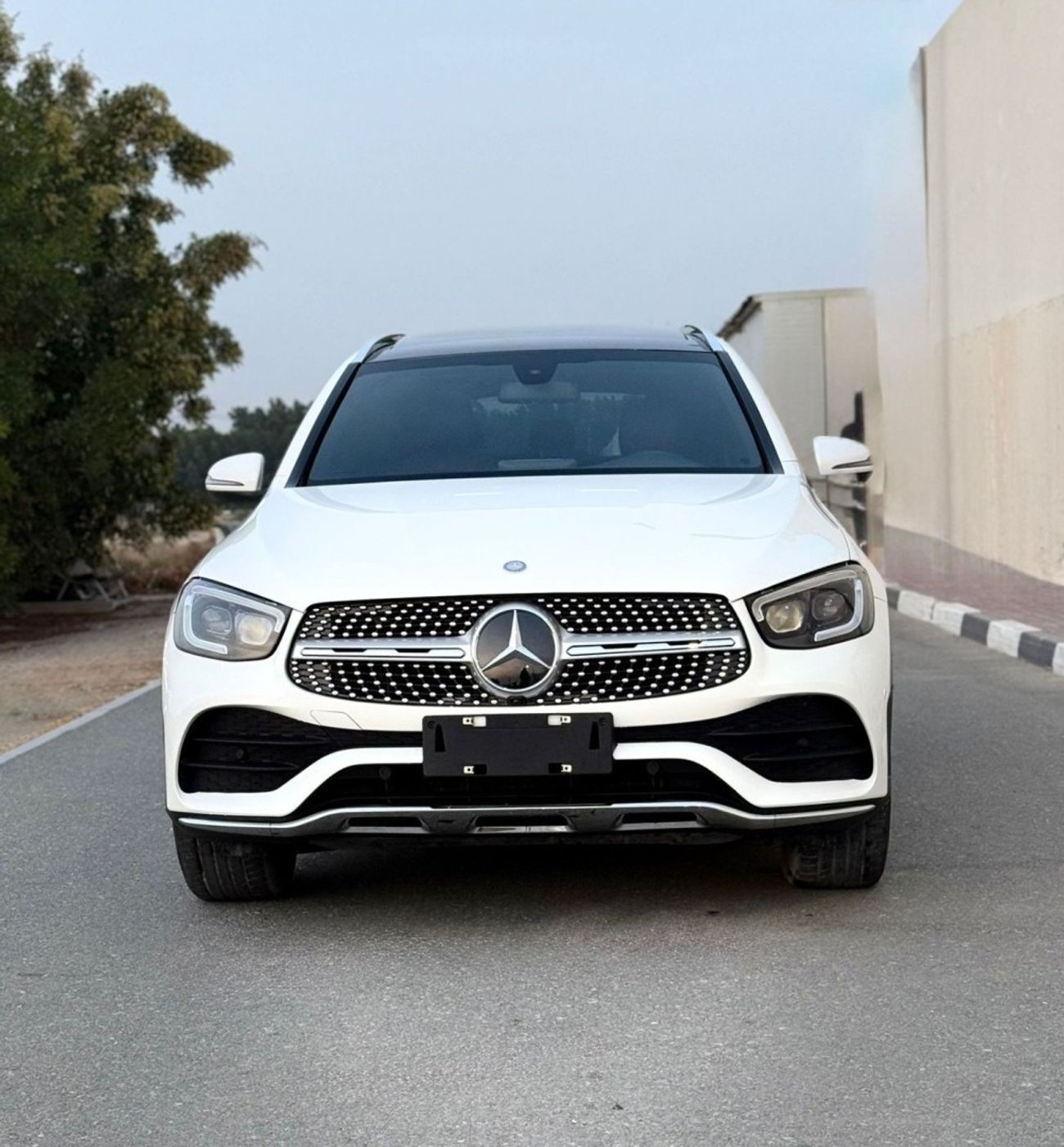 مرسيدس بنز GLC 250 AMG 2.0L