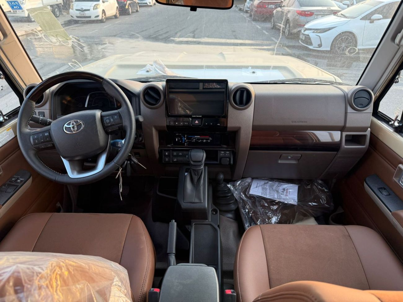 Toyota Land Cruiser Pick Up TOYOTA LC79 PICKUP S/C 2.8L DIESEL A/T FULL OPTION 2025 MODEL