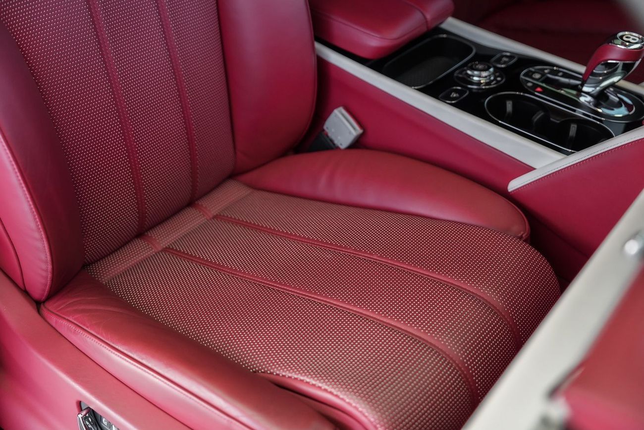 Bentley Bentayga Bentayga 4.0T