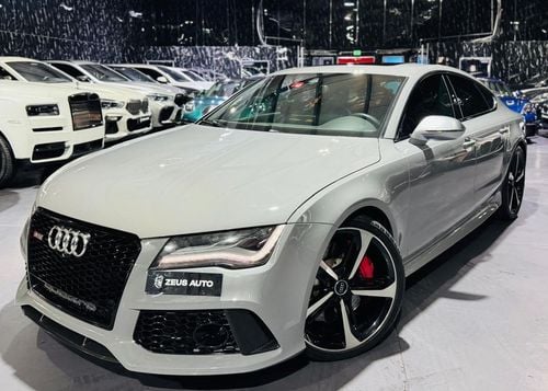Audi RS7 TFSI quattro 4.0L 2015 Audi RS7 Quattro, Carbon Fiber Package, Full Options, Excellent Condition, GC
