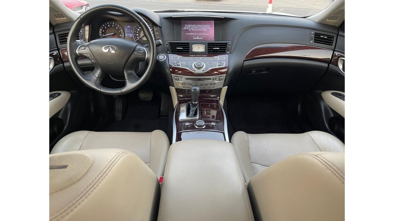 إنفينيتي Q70 لاكجري