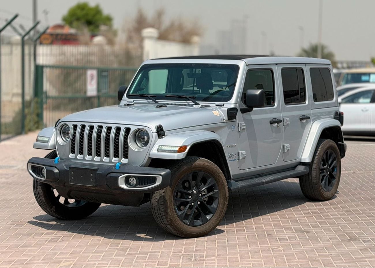 جيب رانجلر 2023 Export Price @ 135,000 AED