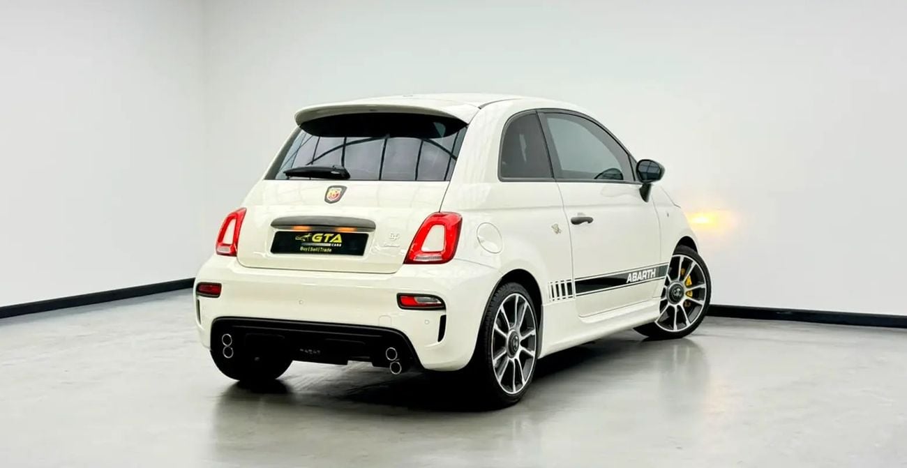 أبارث 695 كومبيتيتسيونه Fiat , 7 Years Warranty, Full Service History, Fully Loaded, GCC