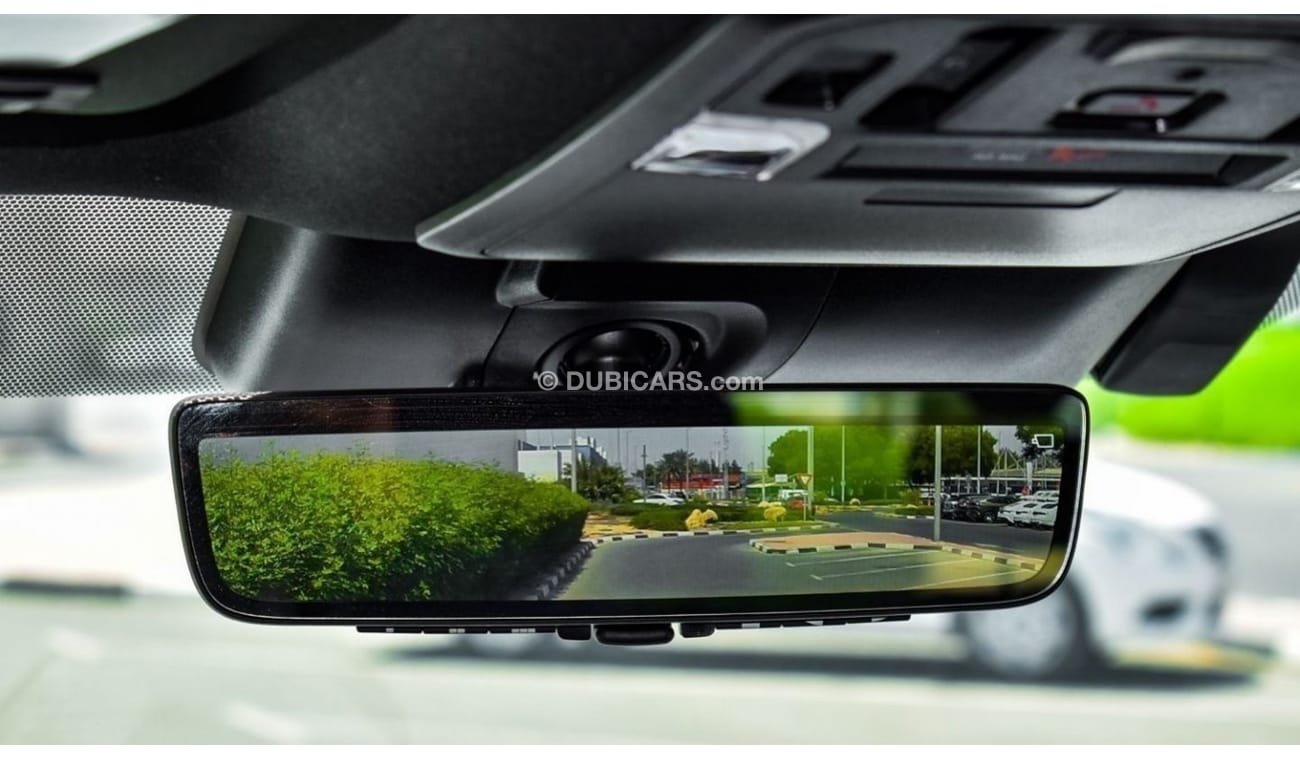 Toyota Sequoia Platinum AWD Hybrid/Pano-Roof. Local Registration +10%