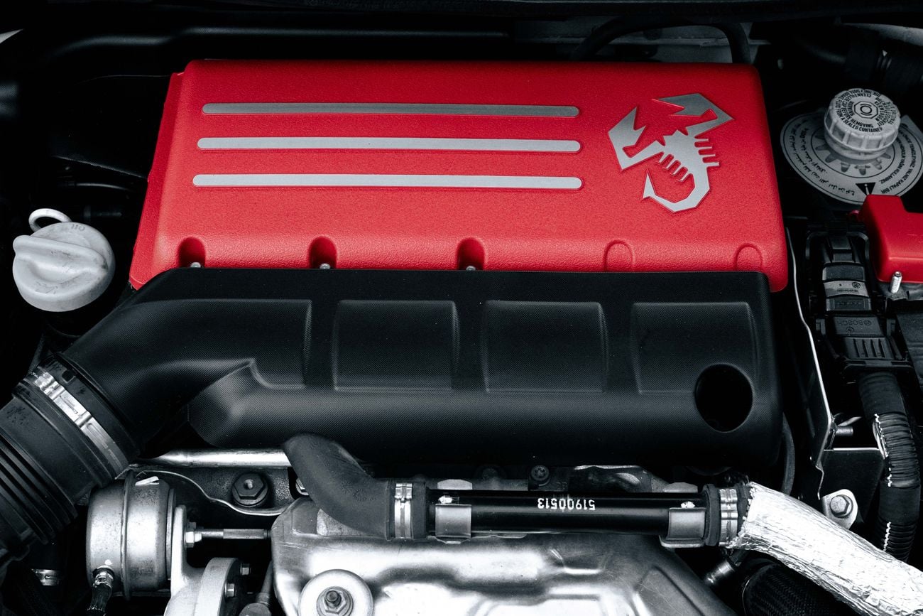 Abarth 595 595 Competizione | 1,175 P.M | 0% Downpayment | ABARTH WARRANTY!