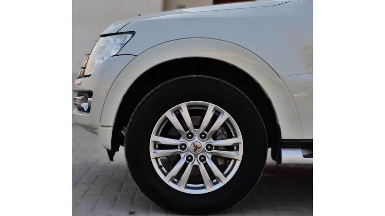 ميتسوبيشي باجيرو 2020 ميتسوبيشي باجيرو جي ال اس (V80)، سيارات الدفع الرباعي ثلاثية الدفع، 3.8 لتر 6 سلندر بنزين، أوتو