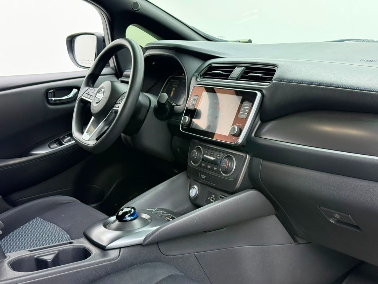 نيسان ليف 2019 Nissan Leaf, Very Low Km, Zero Emission, Fully Loaded, Excellent Condition, GCC