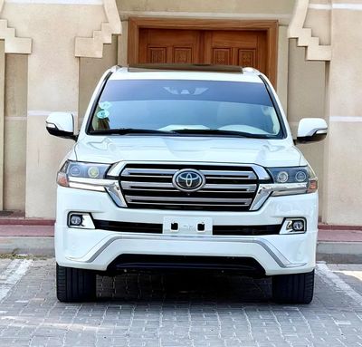 Toyota Land Cruiser VXR Pristine VXR | GCC Specs | Fully Maintained