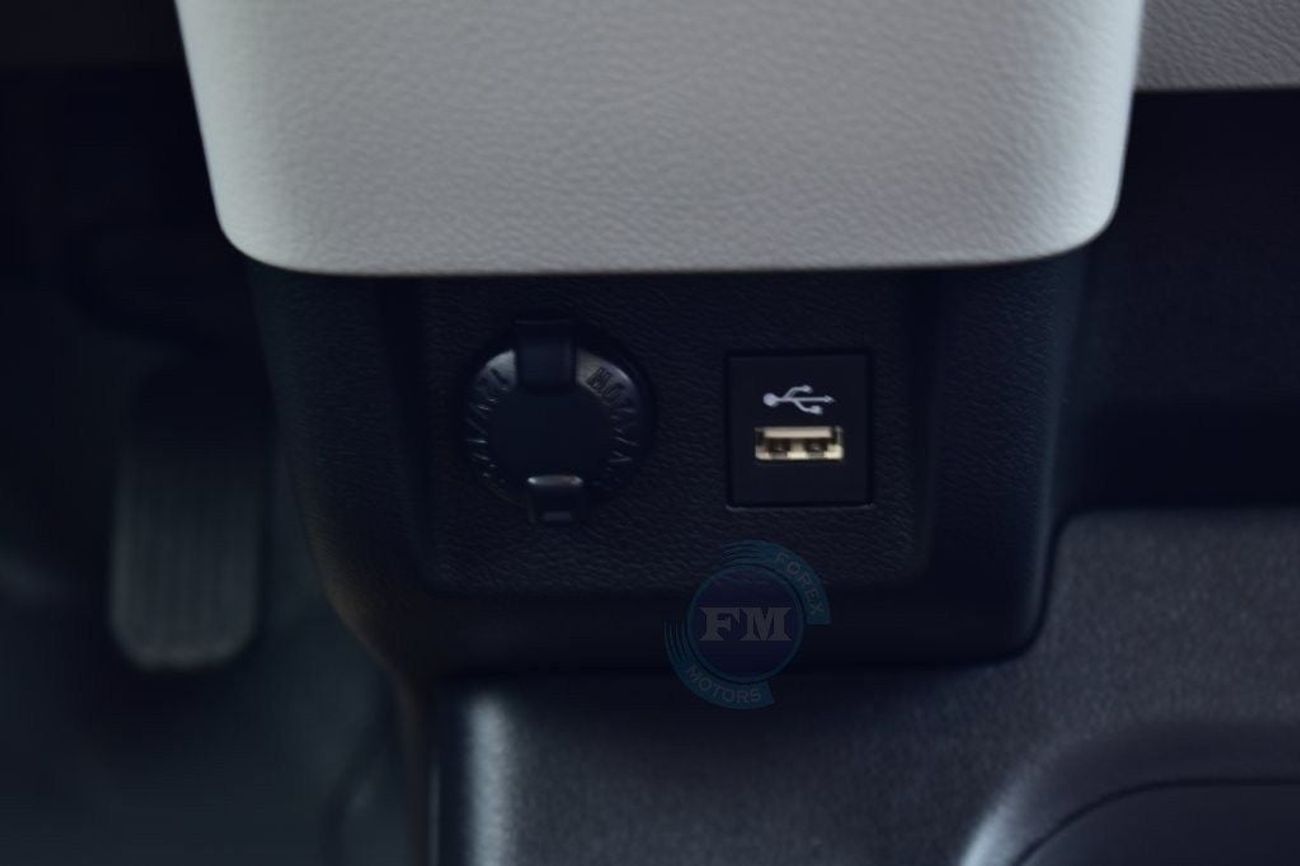 Toyota Hiace High Roof