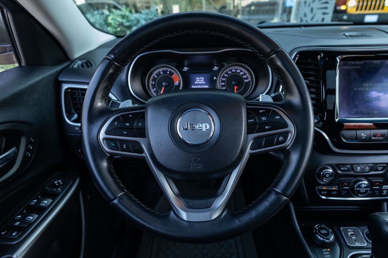Jeep Cherokee LIMITED Jeep Cherokee Limited 2020 GCC | Warranty