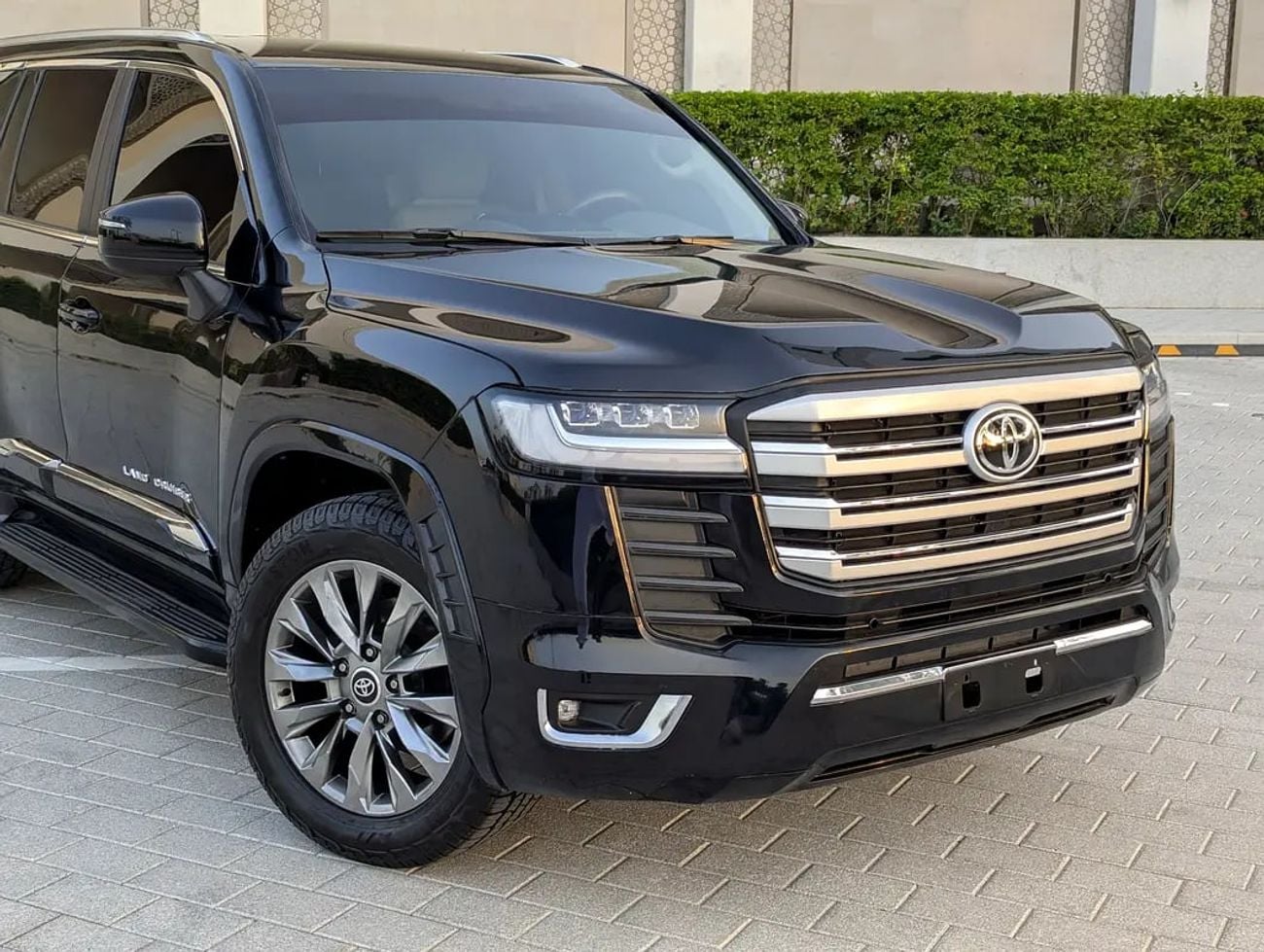 تويوتا لاند كروزر GXR Facelifted | V6 4.0L | GCC Specs | Full Option | Excellent Conditi