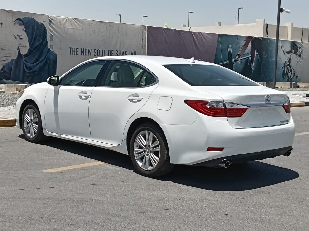 لكزس ES 350 PLATINUM
