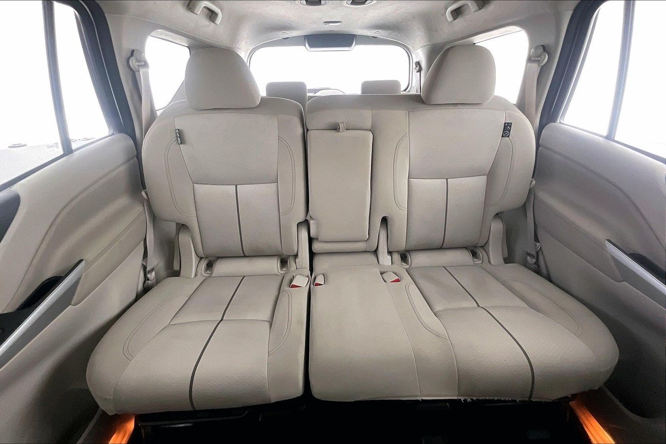 نيسان إكستيرا Titanium | شامل الضمان | 0 ﺪﻔﻋﺓ ﺃﻮﻟﻯ