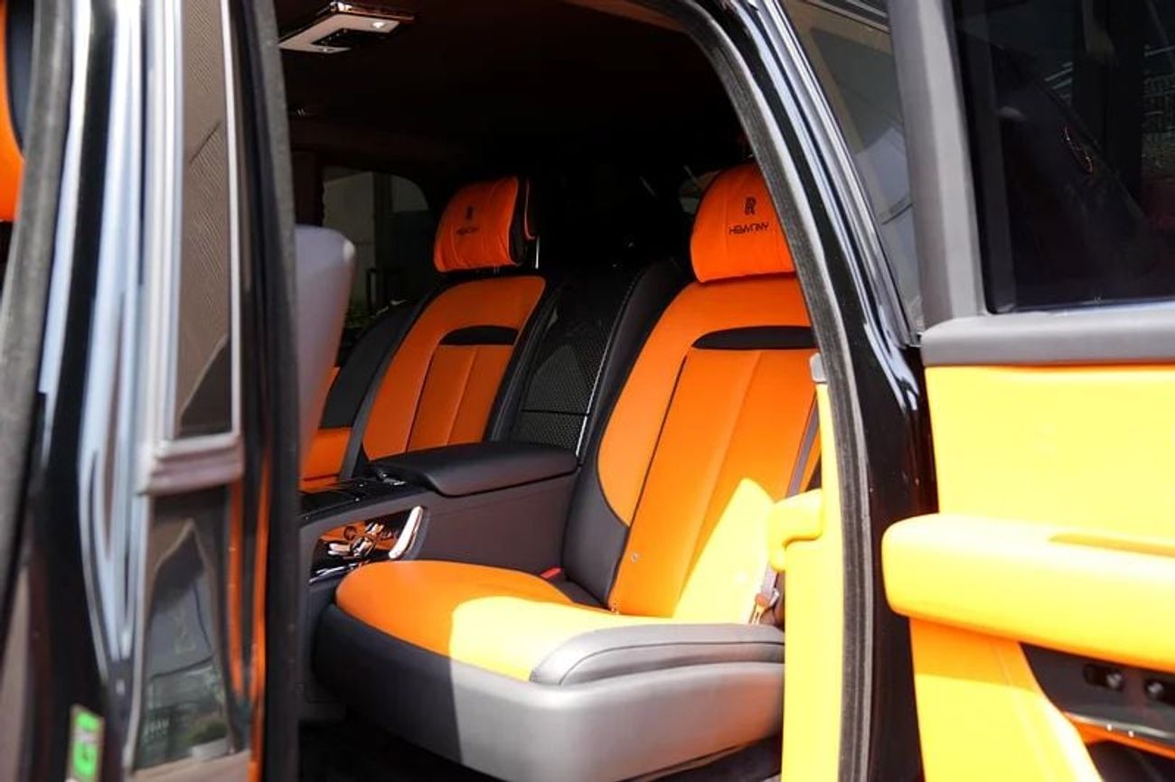 رولز رويس كولينان Rolls-Royce Cullinan Black Badge 2022