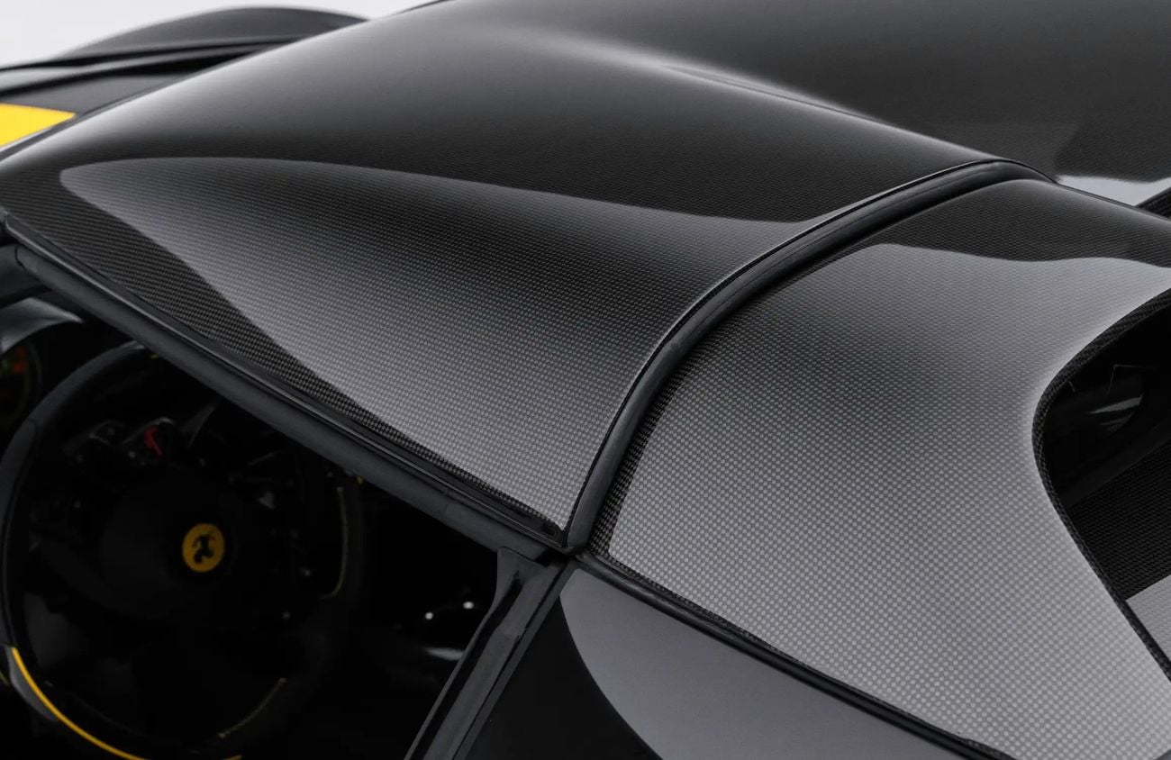 فيراري 812 كومبيتيزون 6.5L V12 Naturally Aspirated Engine