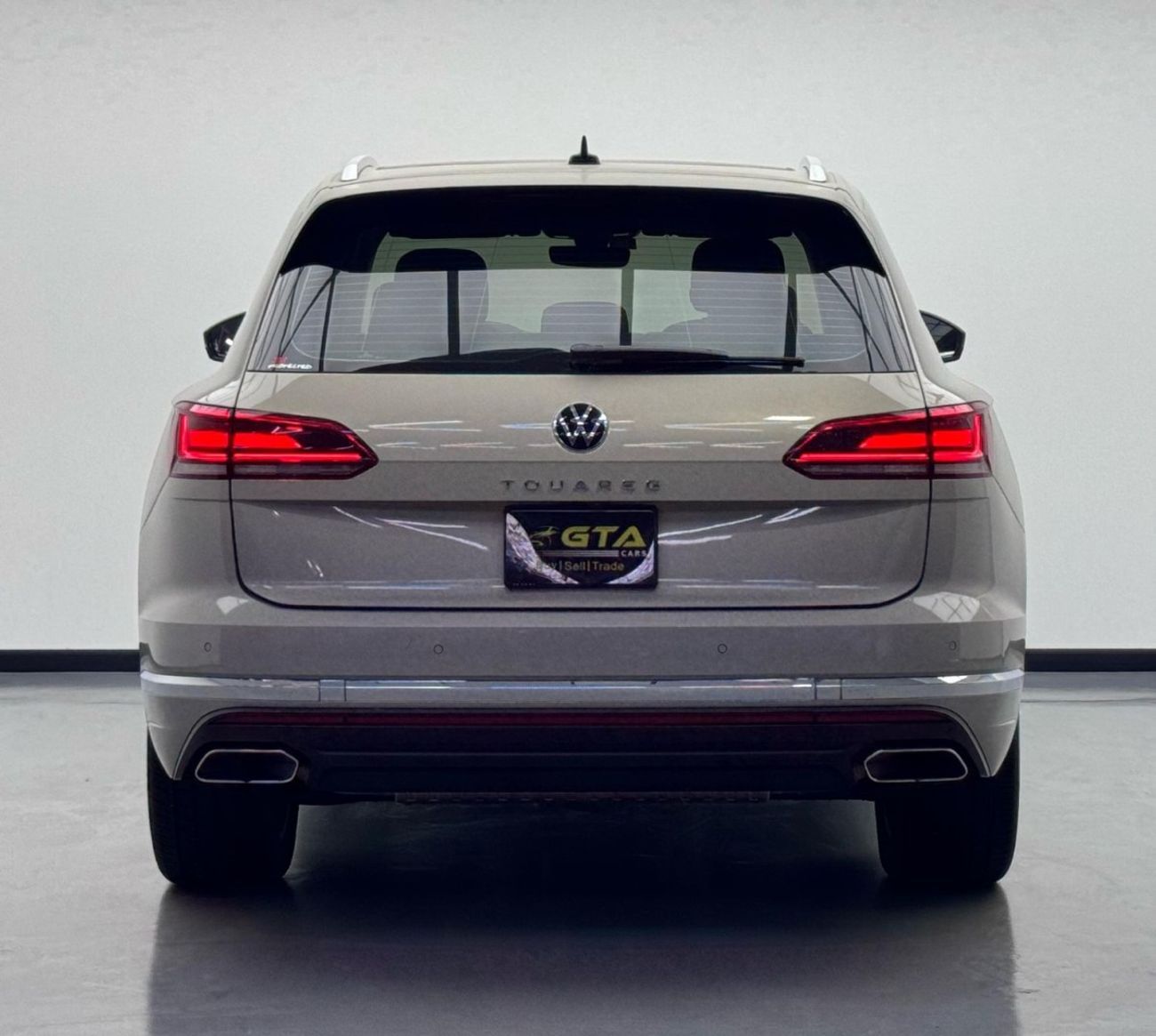 فولكس واجن طوارق Atmosphere 3.0L 2021 Volkswagen Touareg Atmosphere, 2026 VW Warranty, Full VW Service History, Low K