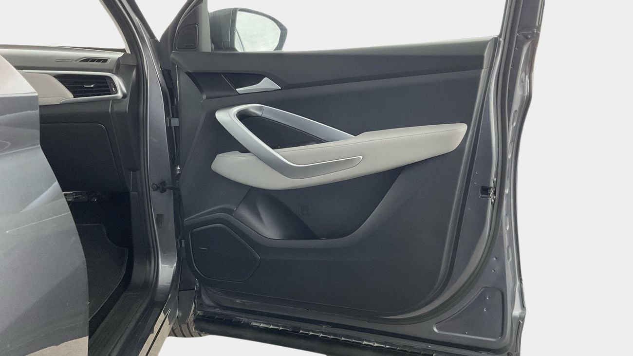 Chevrolet Captiva LS | upto AED 20,000 Ramadan Discount | Guaranteed Warranty | 0 Down Payment