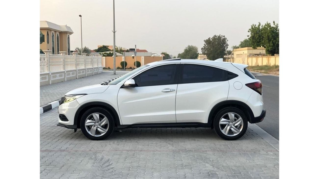 Honda HRV HONDA,HR-V 2020 FULL OPTIONS GCC,panoramic