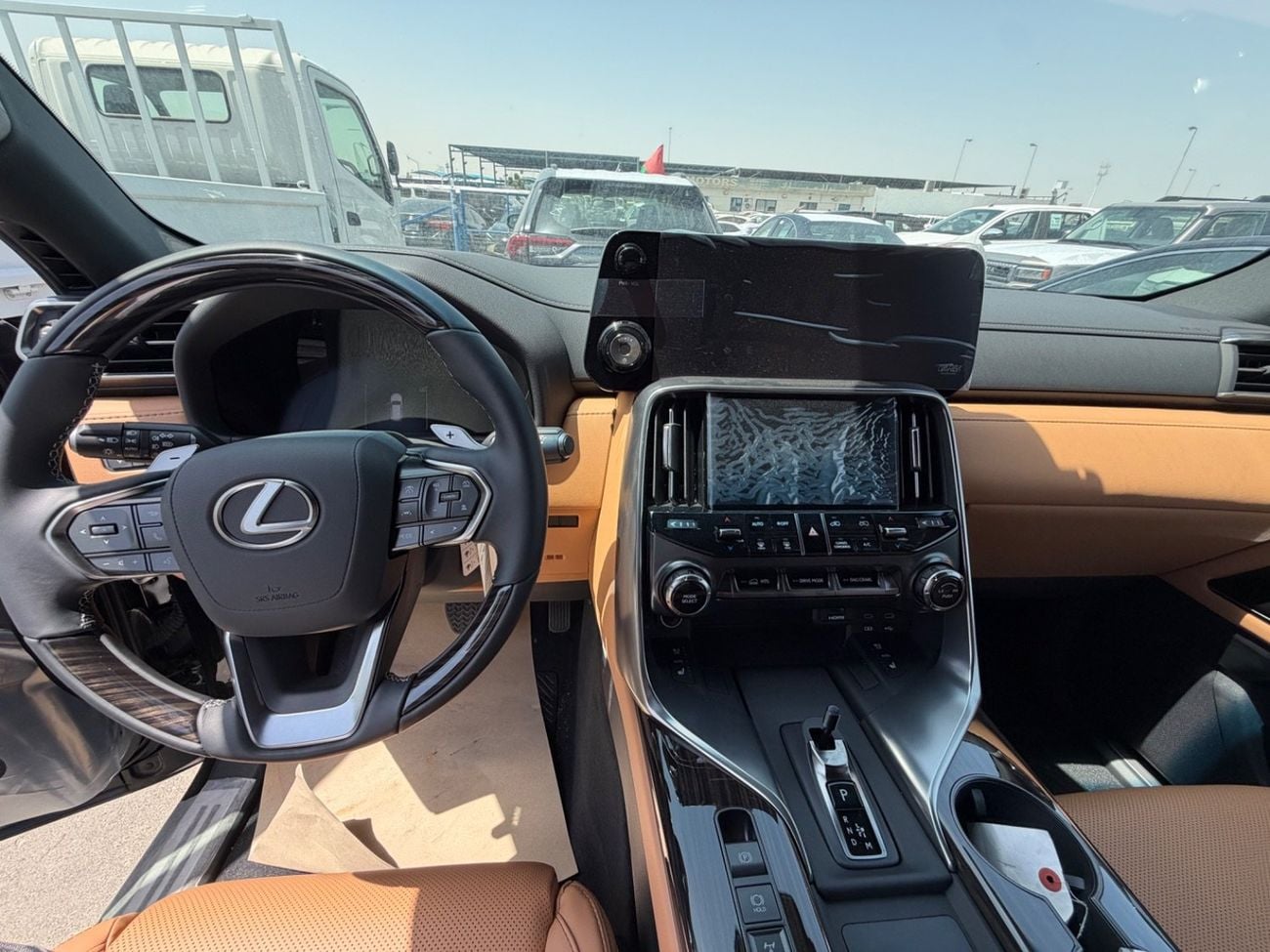 Lexus LX 700h