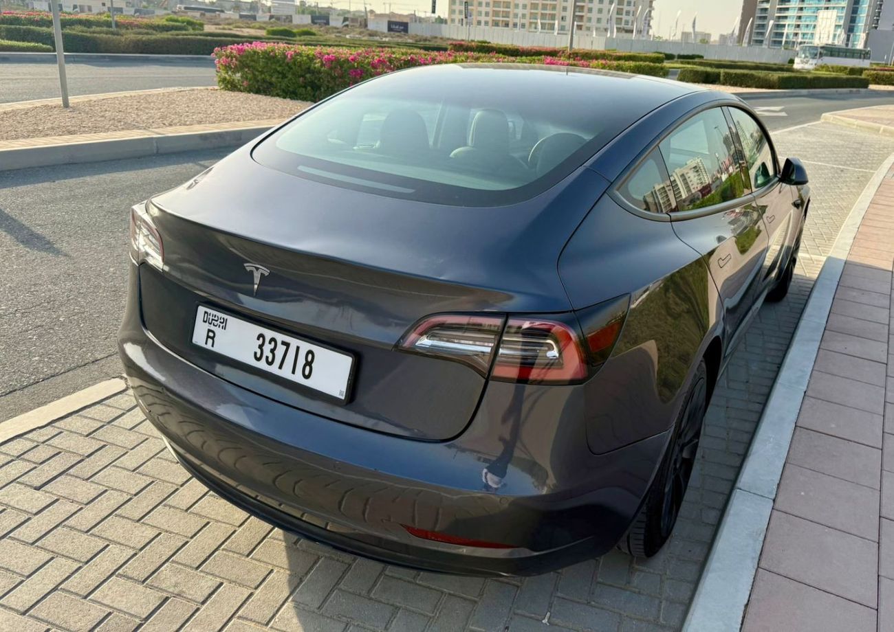تسلا موديل 3 Rear-Wheel Drive