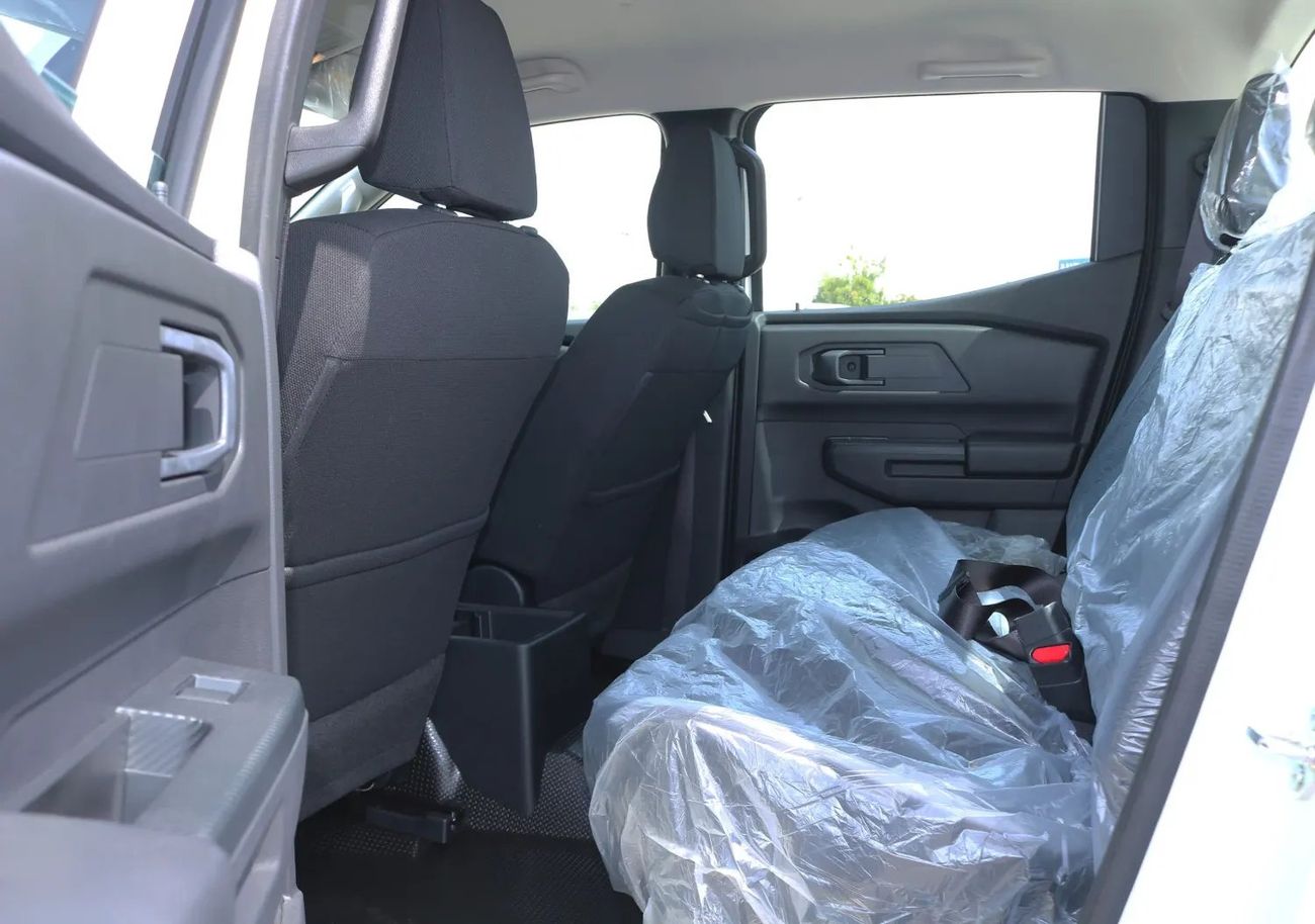 Mitsubishi L200 GL Double Cab Diesel M/T 2.4L 2025