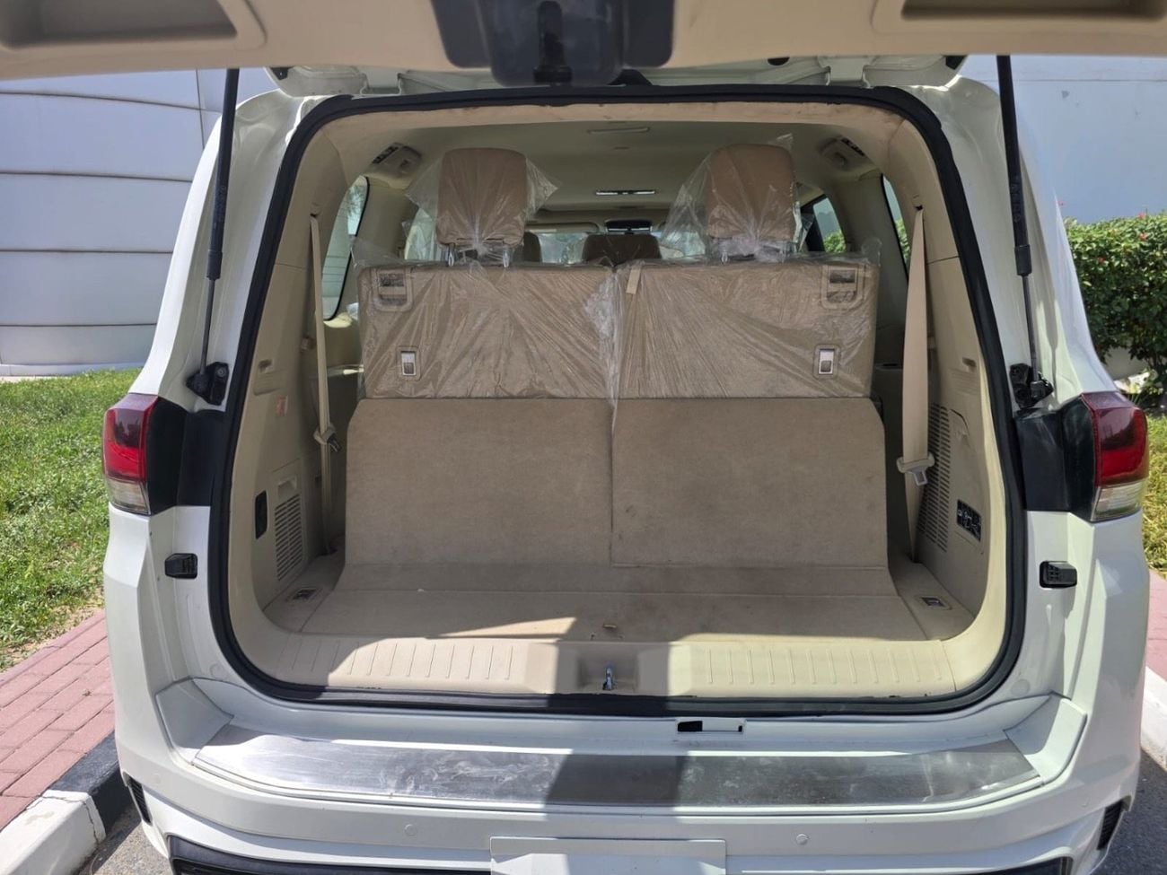 Toyota Land Cruiser GXR-V 3.5L