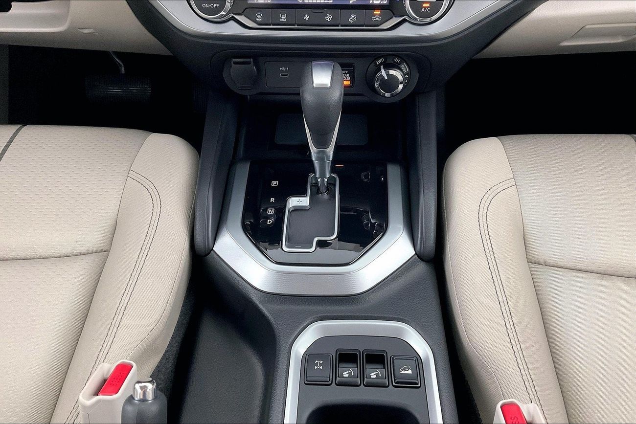 Chevrolet Captiva Premier| 1 year free warranty | Exclusive Eid offer